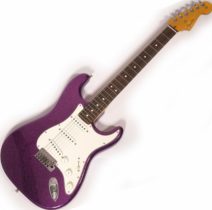Fender NAMM Custom Built Custom Deluxe NOS Stratocaster Magenta